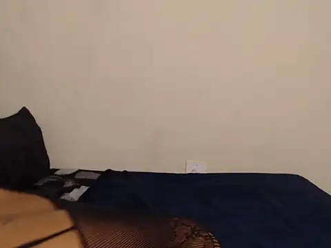 Snapshot of freaky-Mikie chatting on November 2025 07:53:01 AM freaky-Mikie online show from November 2025 07:53:01 AM