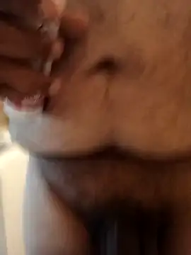 Motoboy100 online show from December 2025 05:53:01 PM