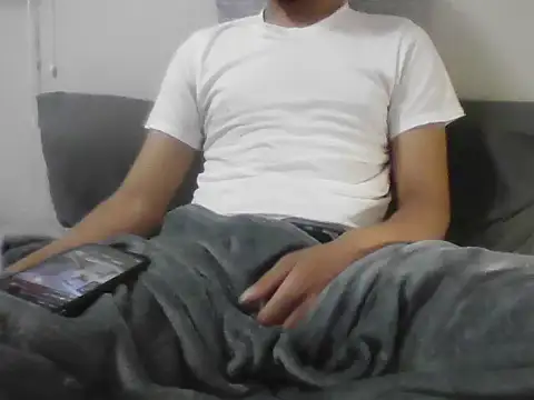 Snapshot of anonimam2 chatting on October 2025 09:22:02 AM anonimam2 online show from October 2025 09:22:02 AM