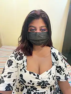 Snapshot of payal_mittal chatting on April 2026 06:25:01 PM payal mittal online show from April 2026 06:25:01 PM