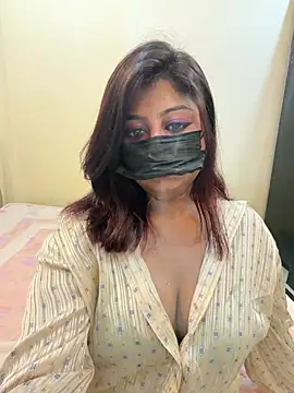 Snapshot of payal_mittal chatting on May 2026 08:48:02 PM payal mittal online show from May 2026 08:48:02 PM