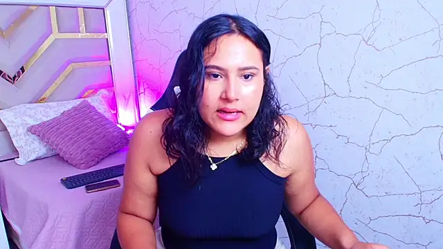 Snapshot of luna_jonezz chatting on November 2025 11:20:01 AM luna jonezz online show from November 2025 11:20:01 AM