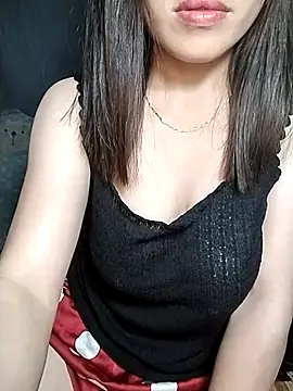 Snapshot of Hani-i chatting on May 2026 10:05:02 PM Hani-i online show from May 2026 10:05:02 PM