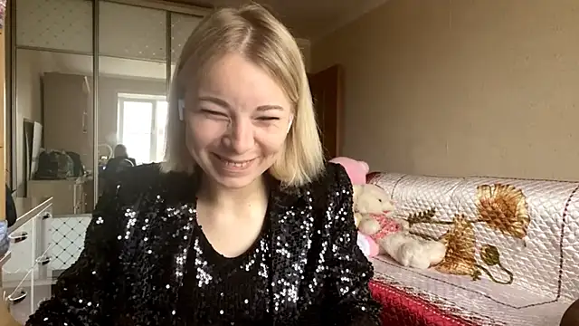 HoppedArea online show from October 2025 08:26:02 AM