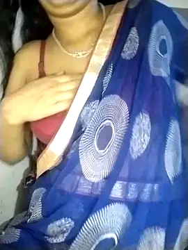 strip queennn online show from February 2026 05:03:02 PM