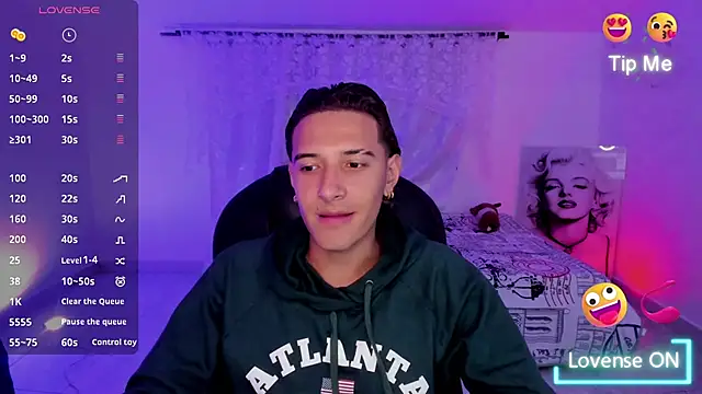 Hayden Boy  online show from December 2025 03:12:01 AM