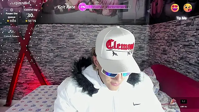 Hayden Boy  online show from December 2025 04:07:02 AM