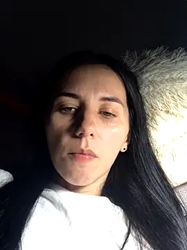 oliviya mur online show from October 2025 06:57:02 PM