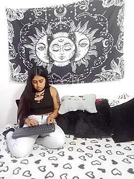 abby n emily online show from November 2025 12:28:02 PM