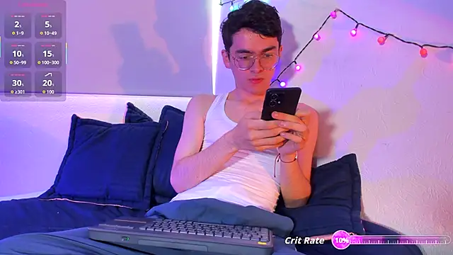 dani angel dark online show from December 2025 09:01:01 PM