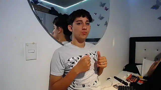 Dravith Valery online show from November 2025 09:42:02 AM