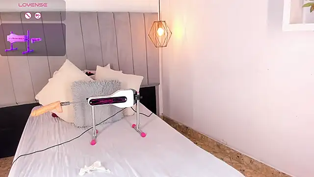 Pamela occoner  online show from November 2025 07:16:02 PM