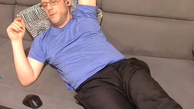 bull419M online show from February 2026 05:03:02 AM