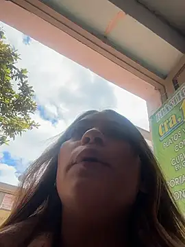 Aliss rose online show from October 2025 04:30:01 PM