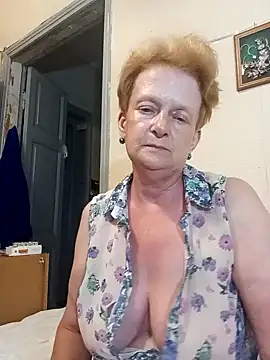 JesykaLove566 online show from June 2026 07:48:01 PM