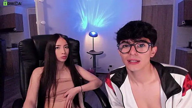 Mikeyvioleta  online show from February 2026 10:03:02 AM