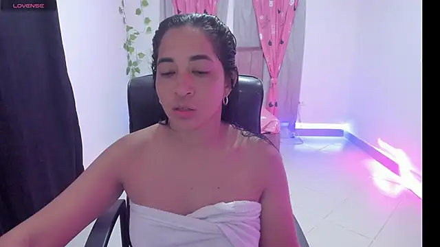 Snapshot of Kruela chatting on May 2026 12:26:02 AM Kruela online show from May 2026 12:26:02 AM