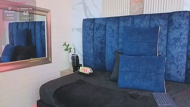 MarScarlett online show from March 2026 11:28:02 AM