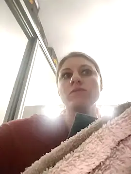 SandyCassie online show from April 2026 06:49:02 PM