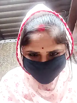 Rajni chauhan online show from November 2025 03:47:01 PM