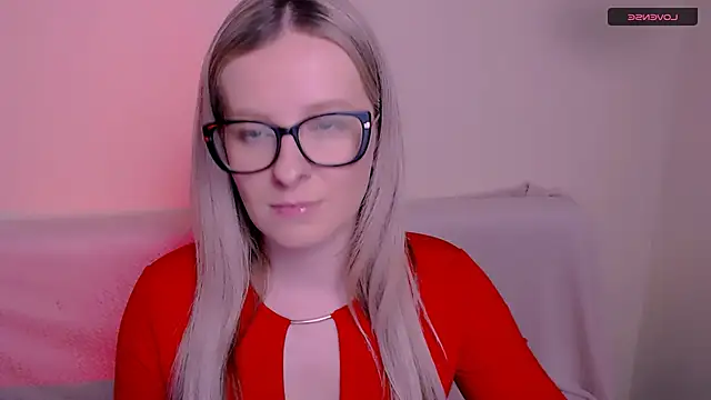 AllaLeomz online show from January 2026 10:42:02 AM