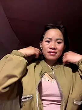 Saomai25 online show from October 2025 08:07:01 PM