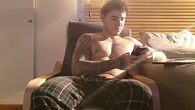 KevinWolf777 online show from April 2026 03:31:02 AM
