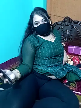 Porimoni22 online show from November 2025 12:04:02 PM