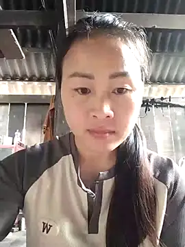 Spring-mky online show from February 2026 04:17:02 AM