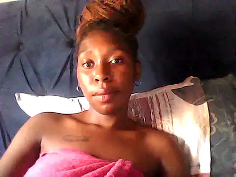 sexysmalldaily04 online show from October 2025 11:39:02 AM