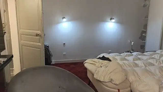 Snapshot of Lailawick chatting on December 2025 08:58:01 PM Lailawick online show from December 2025 08:58:01 PM