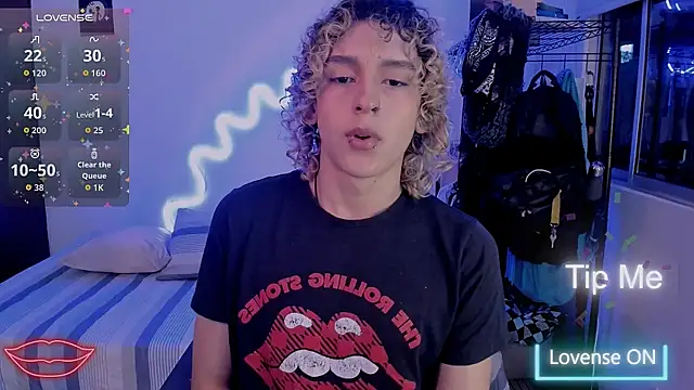 Lyric Mirage online show from February 2026 03:15:02 AM