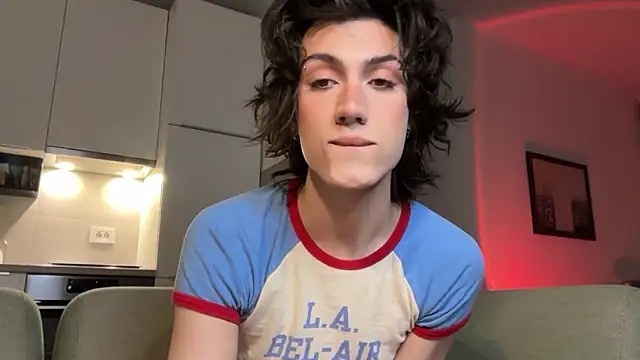 kira yoshika9e online show from March 2026 09:09:02 PM