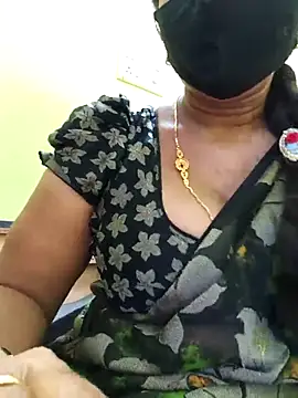 Snapshot of hot-telugu-queen chatting on October 2025 08:15:02 AM hot-telugu-queen online show from October 2025 08:15:02 AM