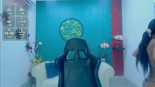 Miagreys1 online show from November 2025 11:22:01 AM