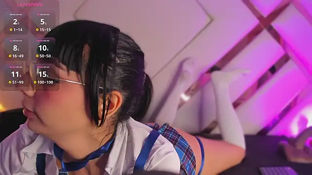 michelle cutee  online show from March 2026 08:26:02 PM