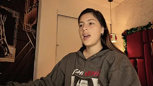 moon winy online show from December 2025 11:19:01 AM