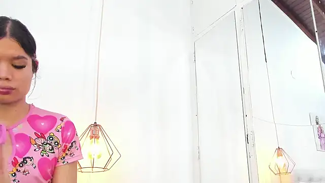 Snapshot of Alanna_miaw chatting on November 2025 11:42:02 AM Alanna miaw online show from November 2025 11:42:02 AM