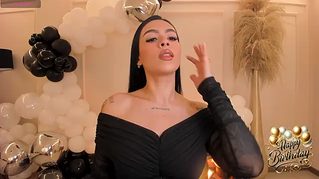 ChristineFord  online show from November 2025 12:50:02 PM