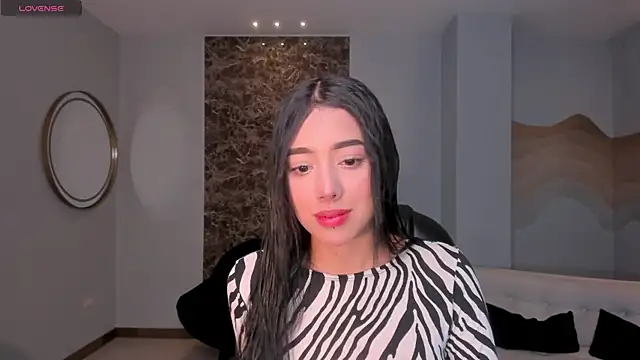 ScarlettBlaze  online show from December 2025 11:59:02 AM