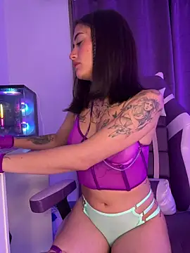 Maiaaa 11 online show from December 2025 02:39:01 AM