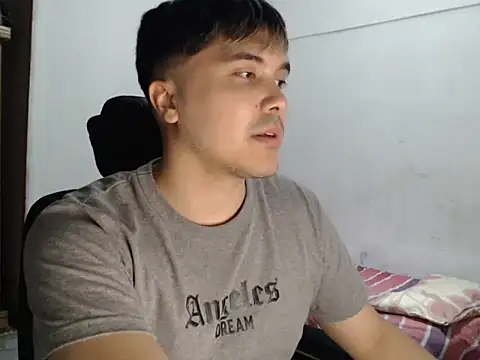 Snapshot of CuteAlexBoy chatting on March 2026 10:04:02 PM CuteAlexBoy online show from March 2026 10:04:02 PM