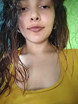 Snapshot of _Sofii_01 chatting on April 2026 07:58:02 PM Sofii 01 online show from April 2026 07:58:02 PM