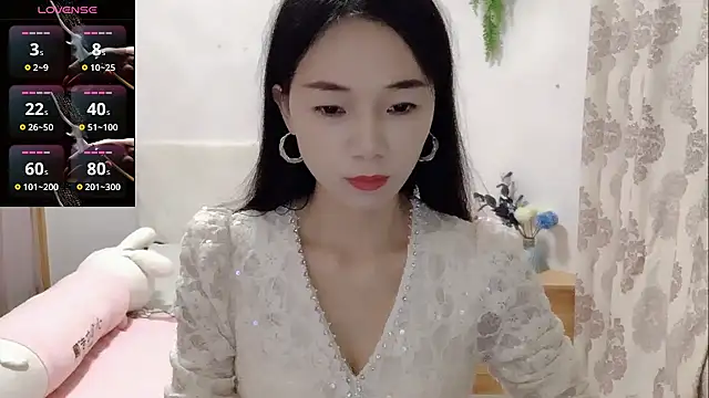 Keke-Baby170 online show from December 2025 11:30:02 AM