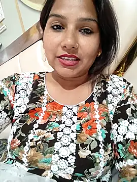 Vanshika1432 online show from October 2025 10:16:02 AM