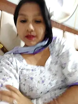 Vanshika1432 online show from October 2025 05:32:01 AM