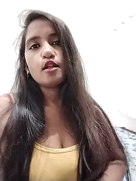 Beauty maya online show from October 2025 03:35:02 PM