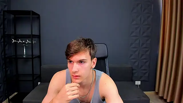 BradyFlint online show from May 2026 04:42:02 AM