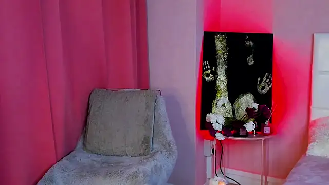 IzieCarter online show from November 2025 08:43:01 PM