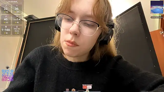 Snapshot of JuneCooper chatting on October 2025 01:56:02 PM JuneCooper online show from October 2025 01:56:02 PM